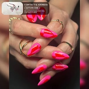 Pink glossy nail set